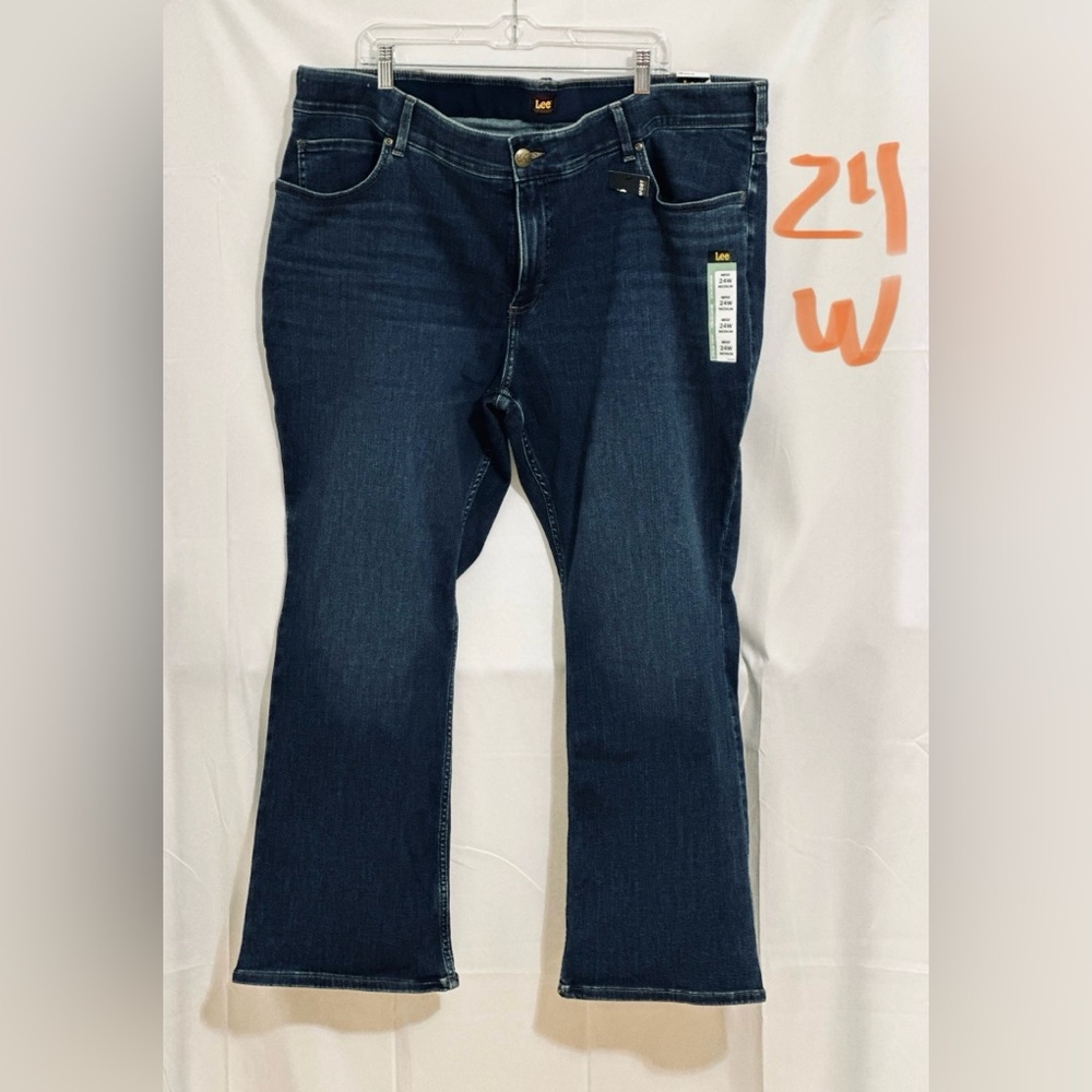 LADIES BLUE DENIM ULTRA LUX BOOTLEG LEE CAPRI JEANS